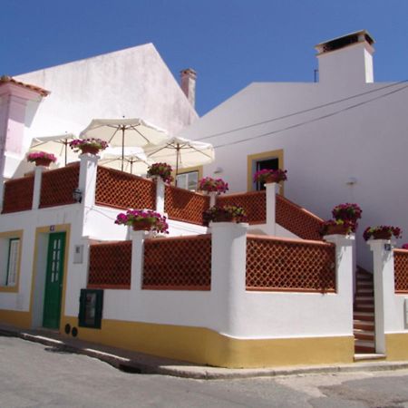 Casa Do Adro Da Igreja Turismo De Habitacao Hotel Vila Nova de Milfontes Bagian luar foto